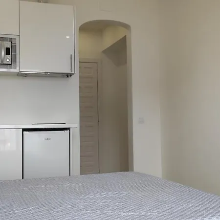 Acogedor Estudio En La Playa, Con Vistas Al Mar, Y Piscina Comunitaria *
